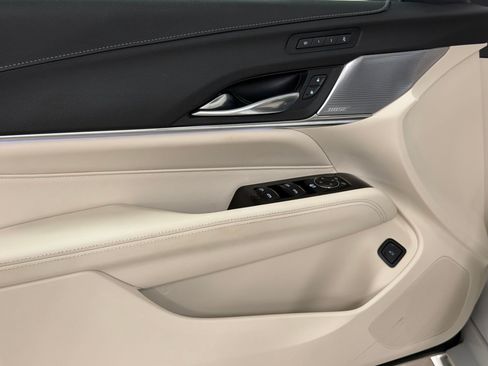 Certified 2023 Cadillac CT4 Premium Luxury RWD image 13