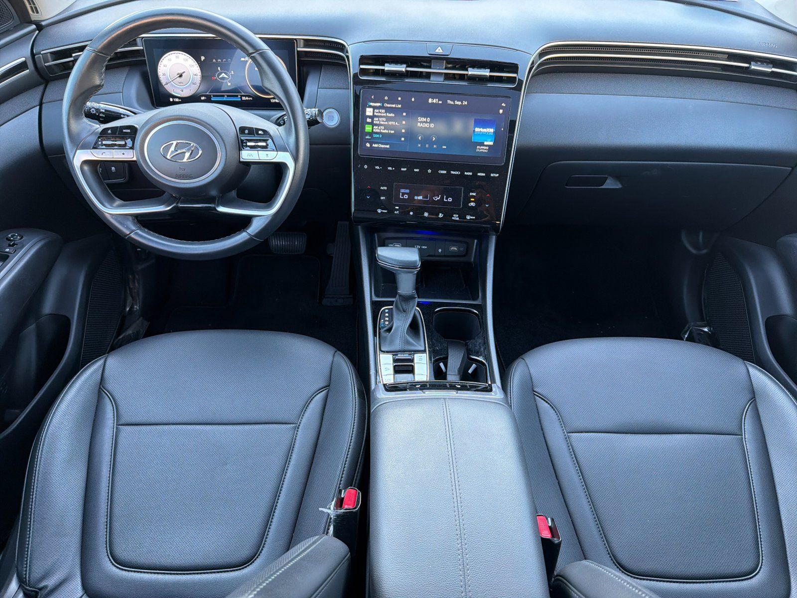 Certified 2024 Hyundai Tucson SEL w/ Convenience Package FWD image 12