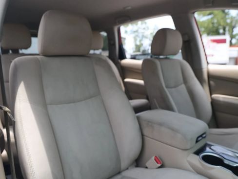 Used 2017 Nissan Pathfinder S FWD image 23