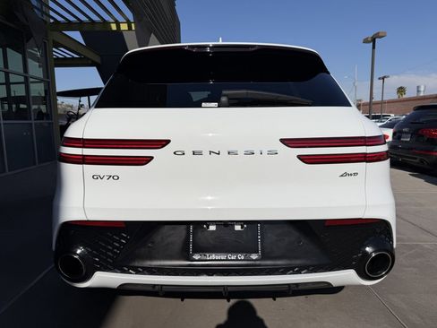 Used 2025 Genesis GV70 2.5T w/ Sport Prestige Package image 13