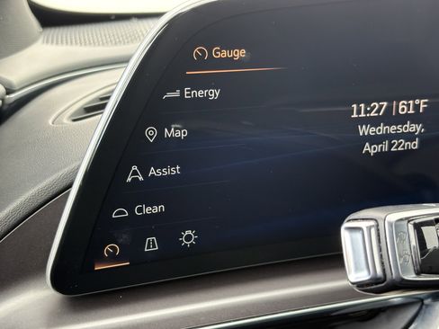 Used 2024 Cadillac Lyriq Tech AWD/4WD image 18