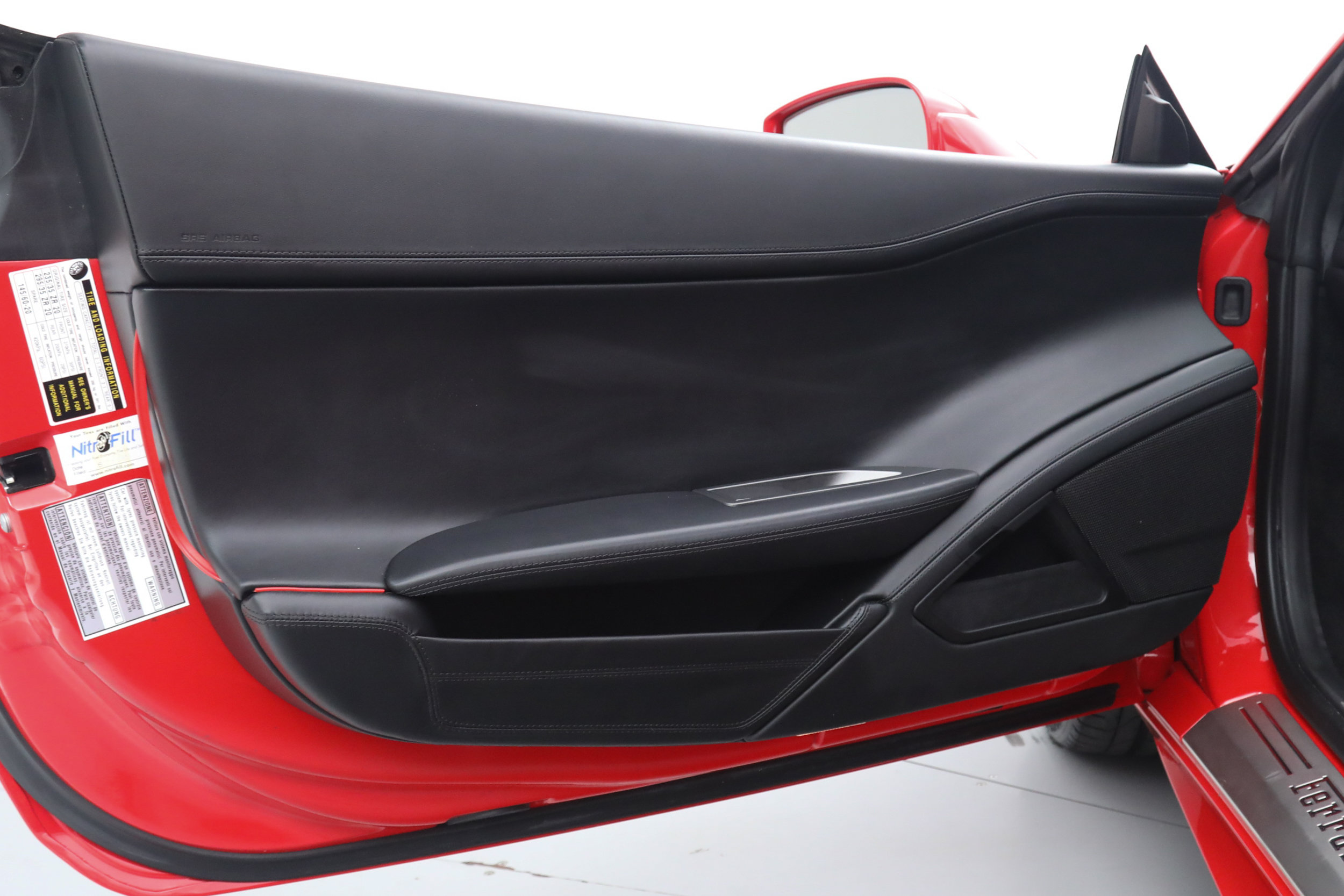 Certified 2015 Ferrari 458 Italia Coupe RWD image 23