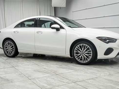 Used 2025 Mercedes-Benz CLA 250 image 2