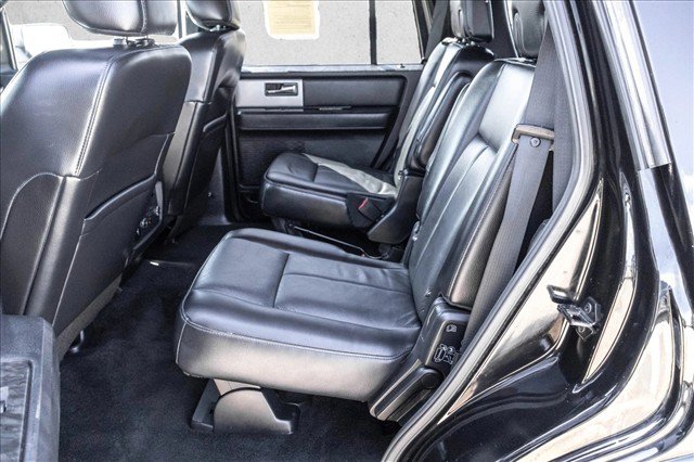 Used 2017 Ford Expedition Limited AWD/4WD image 23