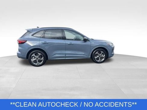 Certified 2024 Ford Escape ST-Line w/ Tech Pack #1 image 7
