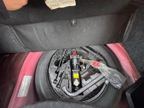 Used 2004 Volkswagen Beetle GLS image 22