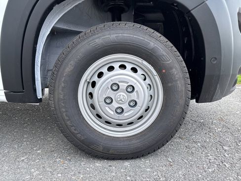 New 2026 RAM ProMaster 2500 w/ Advanced Safety Group FWD image 24