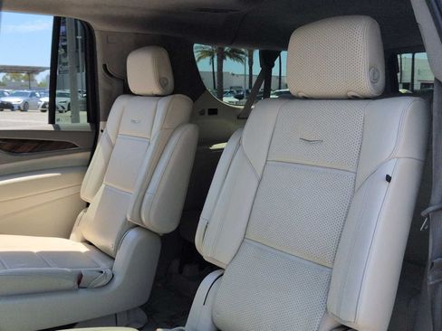 Certified 2024 Cadillac Escalade ESV Sport Platinum w/ LPO, ONYX Package AWD/4WD image 25