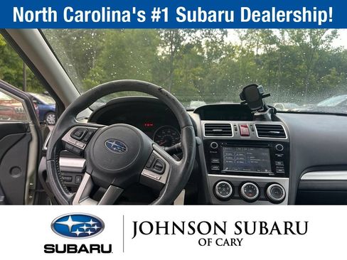 Used 2017 Subaru Crosstrek 2.0i Premium AWD/4WD image 9