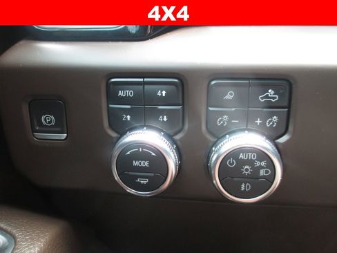 Used 2022 GMC Sierra 1500 Denali AWD/4WD image 30