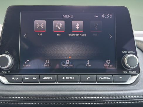 Used 2023 Nissan Rogue SV AWD/4WD image 24