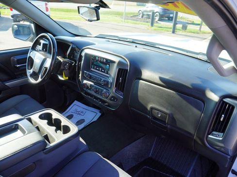 Used 2018 Chevrolet Silverado 1500 LT w/ All Star Edition image 30