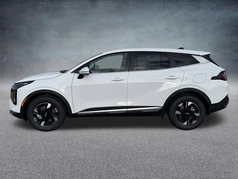 New 2026 Kia Sportage LX FWD image 3
