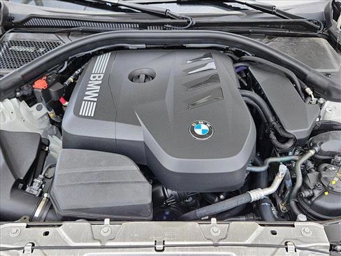 Used 2025 BMW 330i Sedan w/ Convenience Package image 16