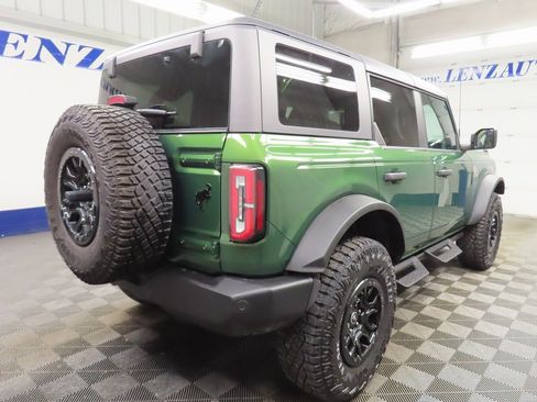 Used 2024 Ford Bronco Wildtrak image 4