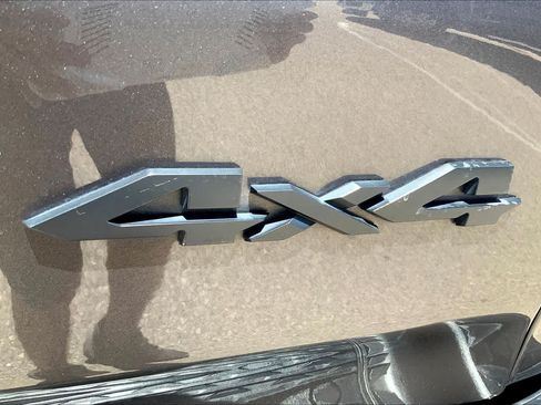 Used 2023 RAM 1500 Limited AWD/4WD image 10