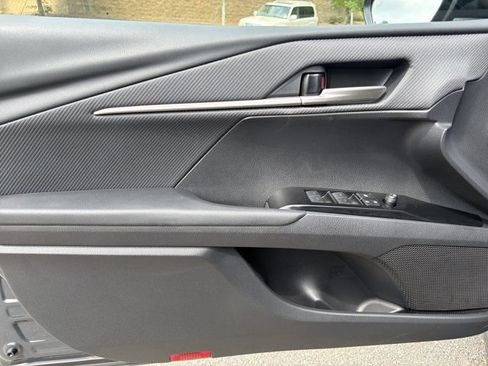 Used 2026 Toyota Camry SE FWD image 10