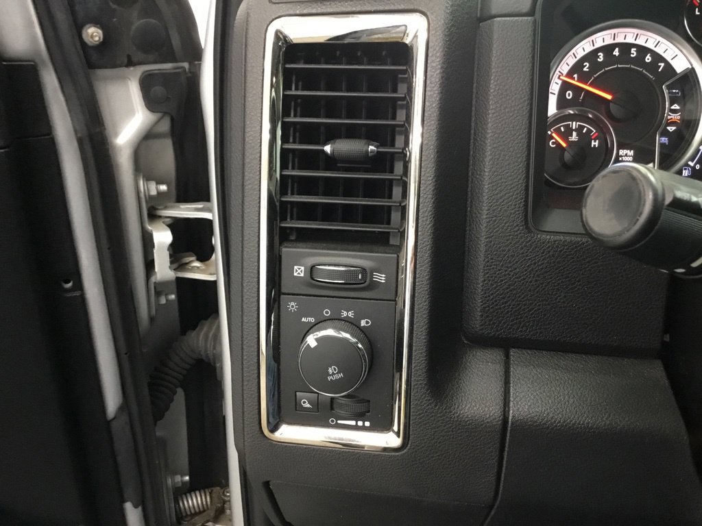 Used 2018 RAM 1500 Sport w/ Sport Premium Group AWD/4WD image 15