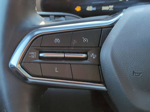 Used 2025 Chevrolet Equinox ACTIV w/ Safety and Technology Package image 25