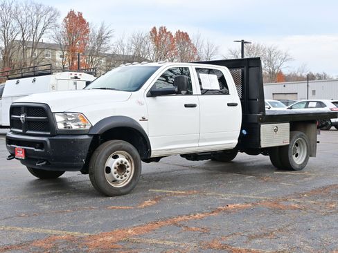 Used 2017 RAM 4500 Tradesman w/ Max Tow Package image 3