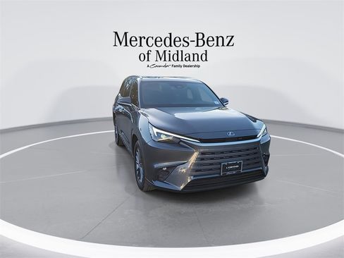 Used 2025 Lexus TX 350 AWD image 3