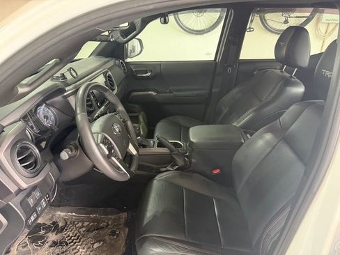 Used 2021 Toyota Tacoma TRD Pro image 9