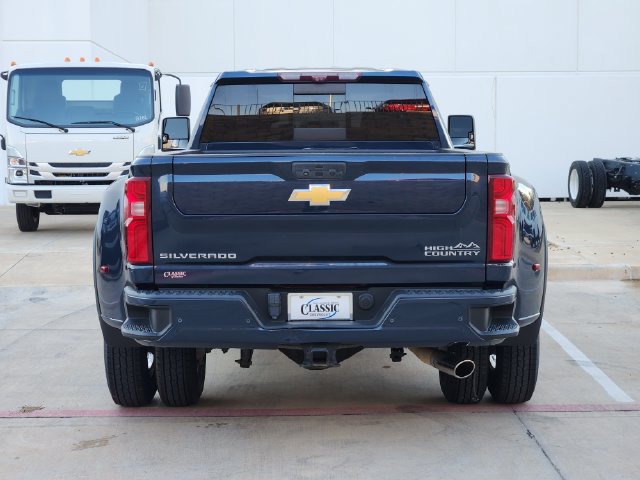 Used 2022 Chevrolet Silverado 3500 High Country AWD/4WD image 7