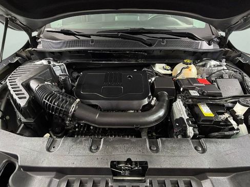 Used 2023 Chevrolet Blazer LT FWD image 34