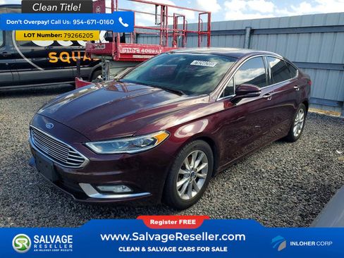 Used 2017 Ford Fusion SE image 1