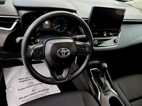 Used 2024 Toyota Corolla LE FWD image 24