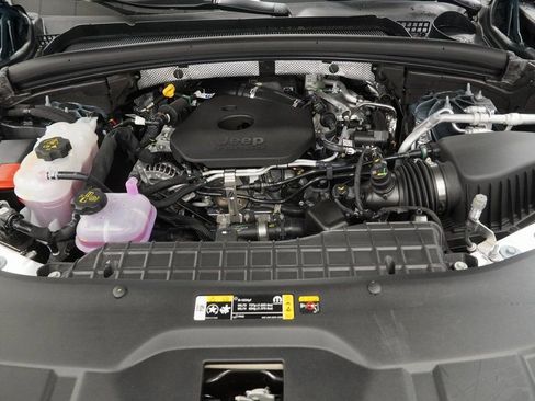 New 2026 Jeep Grand Cherokee Limited image 37