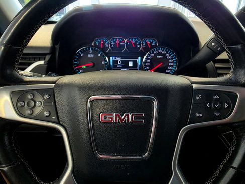 Used 2018 GMC Yukon SLT w/ Premium Edition AWD/4WD image 31