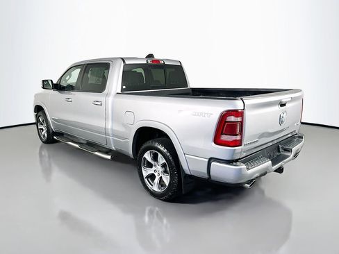 Used 2022 RAM 1500 Laramie AWD/4WD image 5