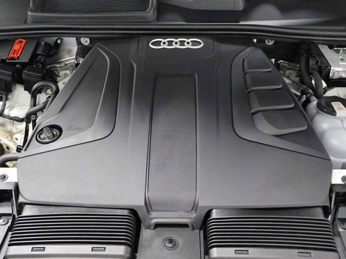 Used 2023 Audi Q7 2.0T Premium w/ Convenience Package AWD/4WD image 38