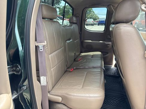 Used 2000 Toyota Tundra Limited RWD image 12