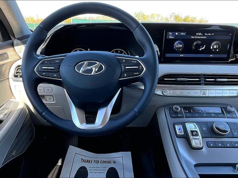 Used 2021 Hyundai Palisade Limited w/ Cargo Package image 6