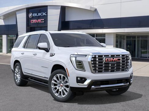 Used 2026 GMC Yukon Denali w/ Sun & Power Step Package image 7