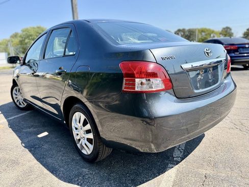 Used 2010 Toyota Yaris Sedan FWD image 5