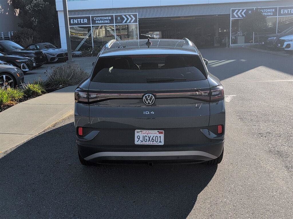 Used 2023 Volkswagen ID.4 Pro S Plus AWD/4WD image 7