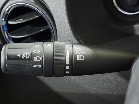 Used 2016 Jeep Compass Latitude AWD/4WD image 14