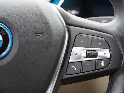 Certified 2023 BMW i4 eDrive40 RWD image 23