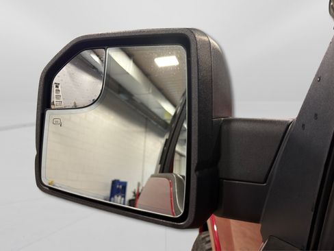 Used 2016 Ford F150 XLT w/ Equipment Group 302A Luxury AWD/4WD image 15