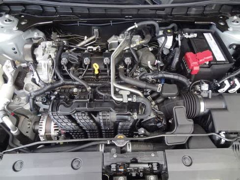 Used 2023 Nissan Altima 2.5 SV FWD image 31