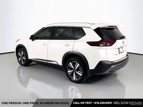Certified 2023 Nissan Rogue SL w/ SL Premium Package AWD/4WD image 7