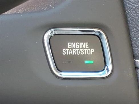 Certified 2023 GMC Acadia Denali w/ Denali Ultimate Package image 20