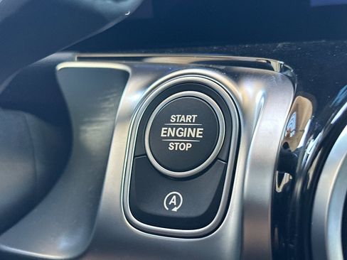 Used 2026 Mercedes-Benz GLB 250 image 26