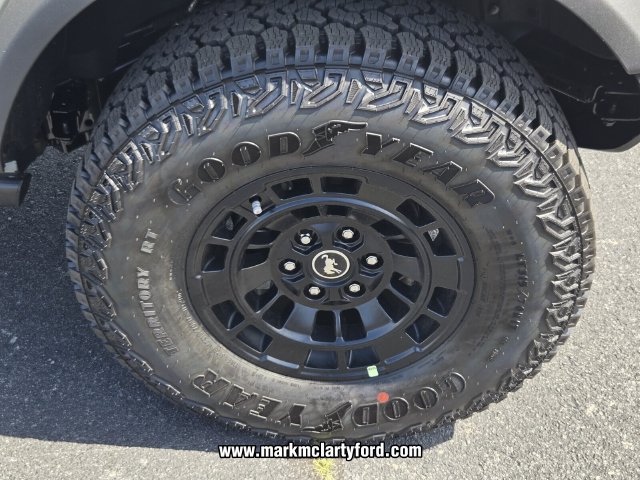 New 2026 Ford Bronco Badlands w/ Sasquatch Package AWD/4WD image 14