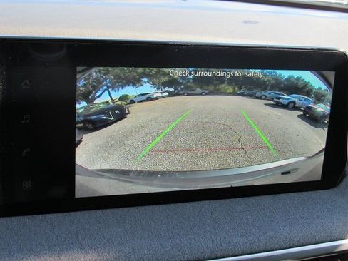 Used 2026 Nissan Kicks SV w/ Illumination Package FWD image 14