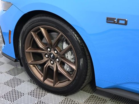 Used 2025 Ford Mustang GT Premium RWD image 23