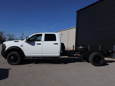 New 2026 RAM 5500 Tradesman image 2